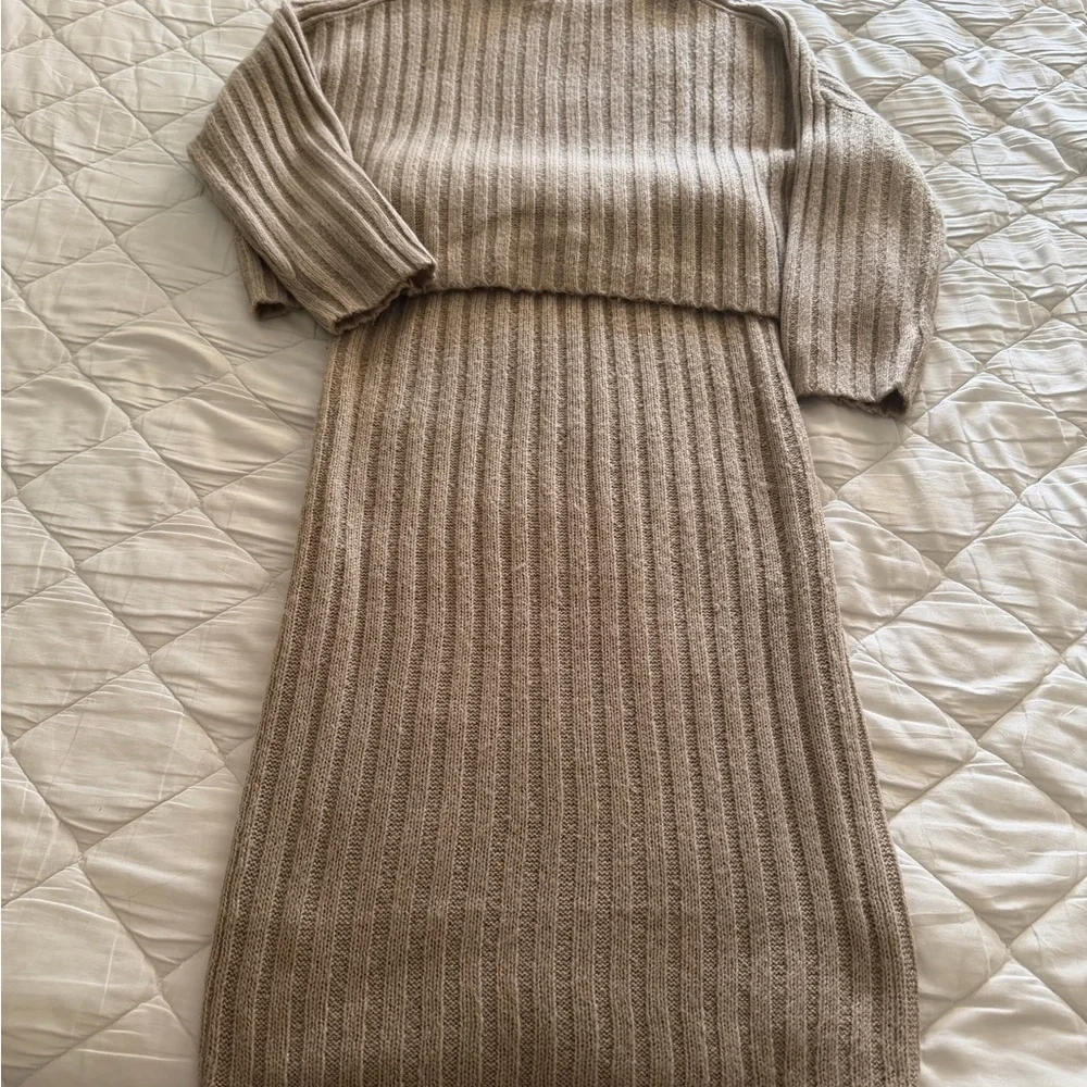 Neutral Ribbed Knit Two-Piece Set - Picture 1 of 4